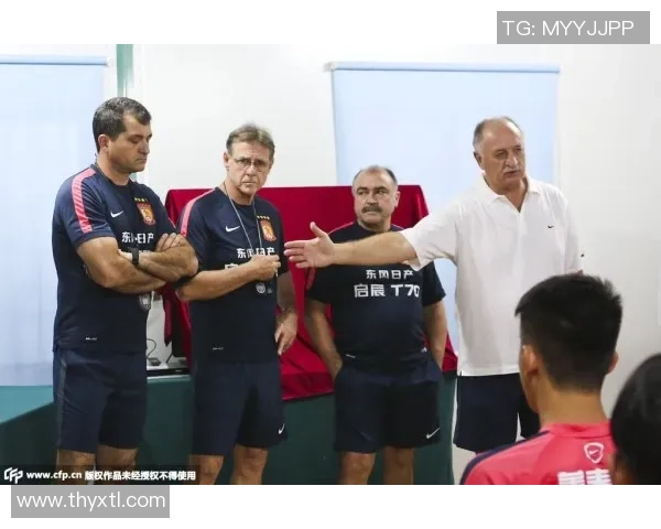 当今足坛巨星数量锐减令人担忧新生代球员难以复制昔日辉煌