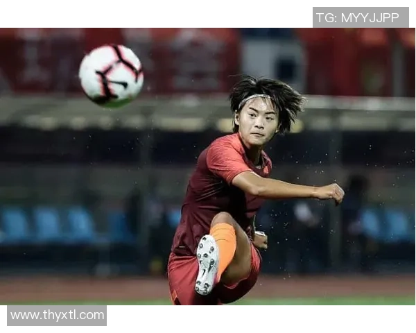 女足球星的价值观：超越竞技的力量与社会责任的塑造